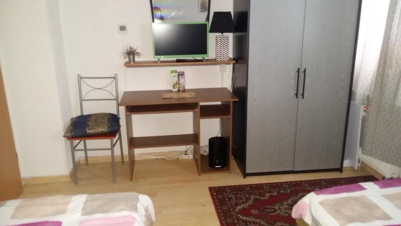 Pension Am Piko-Platz Sonneberg Buitenkant foto